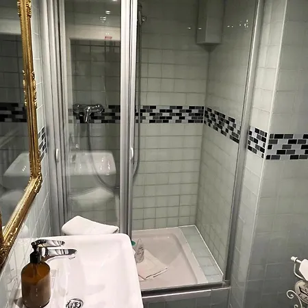 Gaestehaus Edelzimmer Apartamento Rothenburg ob der Tauber